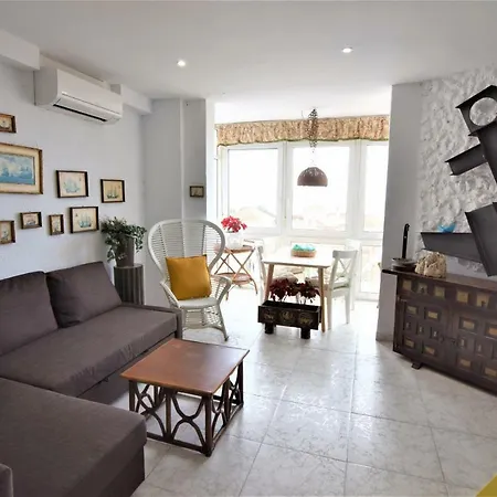 Apartment Edf. Delfin 5º 8 *